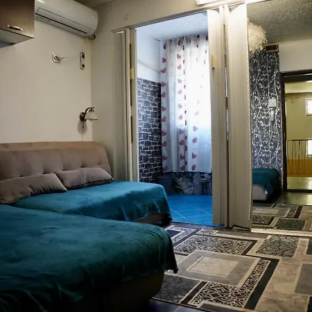 Apartment Ghisoi Emil *